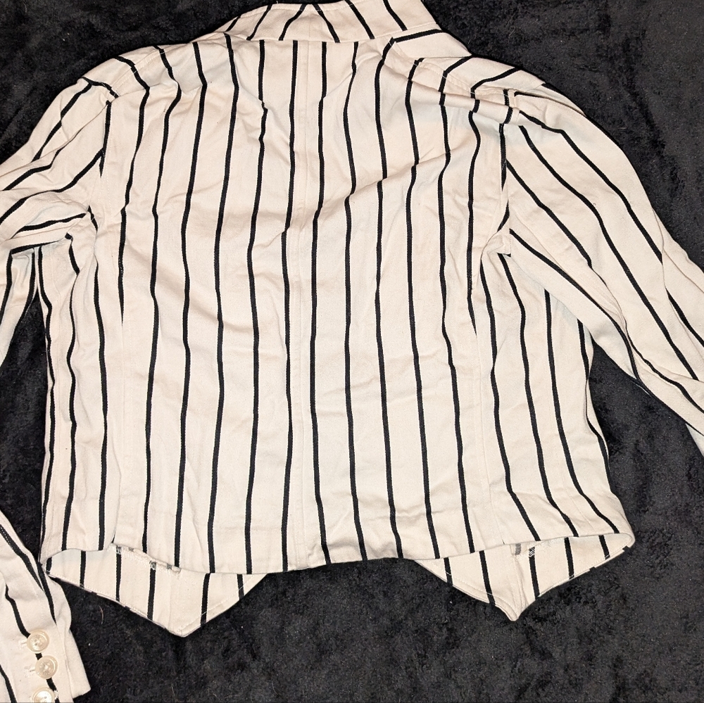 American Living White Pinstripe Waist Length Jacket - Picture 3 of 4